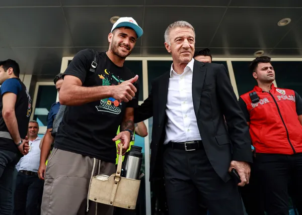 son-dakika-trabzonspor-maxi-gomez-transferini-duyurdu-1662036874820.jpg Trabzonspor Maxi Gomez transferini duyurdu!-10