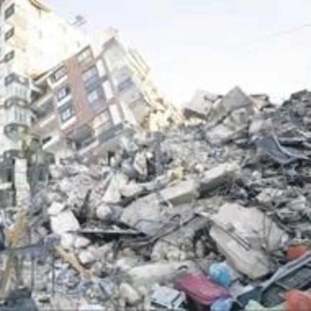 Deprem bölgesinden ayrılmak yok