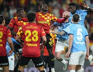 Dennis’in peşindeler