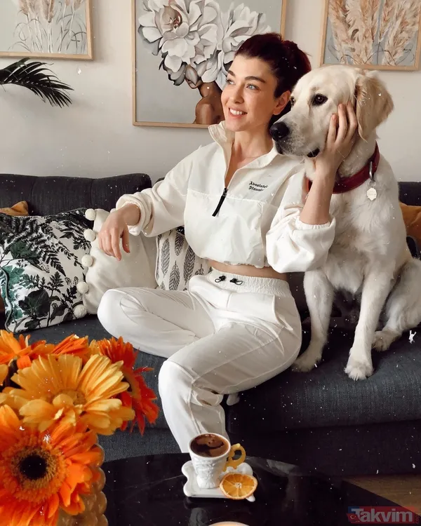 “Çiçeklerim bugünümün mutluluğu” deyip paylaştı! Yalan’ın Melike’si Aslıhan Güner’in evine bakın! Mert Kılıç’la 11 yıllık aşk yuvası! - 23