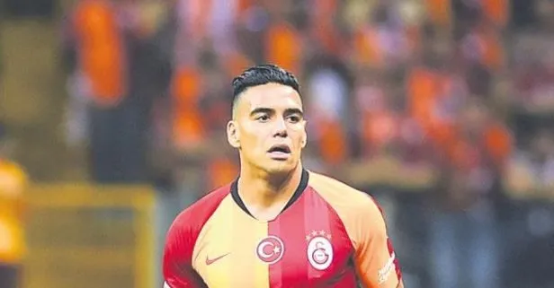 Fransızlar’a göre Falcao sakat geldi!