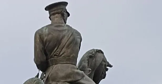 Son dakika: Samsun'da Atatürk anıtına urgan asılması provokasyonunda flaş gelişme! Valilikten açıklama geldi