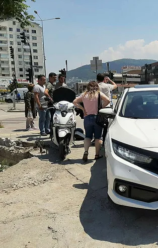 Bursa'da bir garip kaza! Biri sigara içti diğeri tabanca istedi