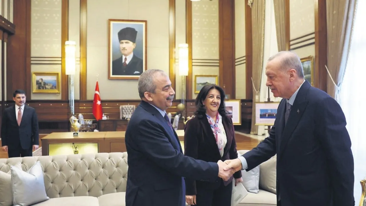 Başkan Erdoğan Sırrı Süreyya Önder’e rahmet diledi!