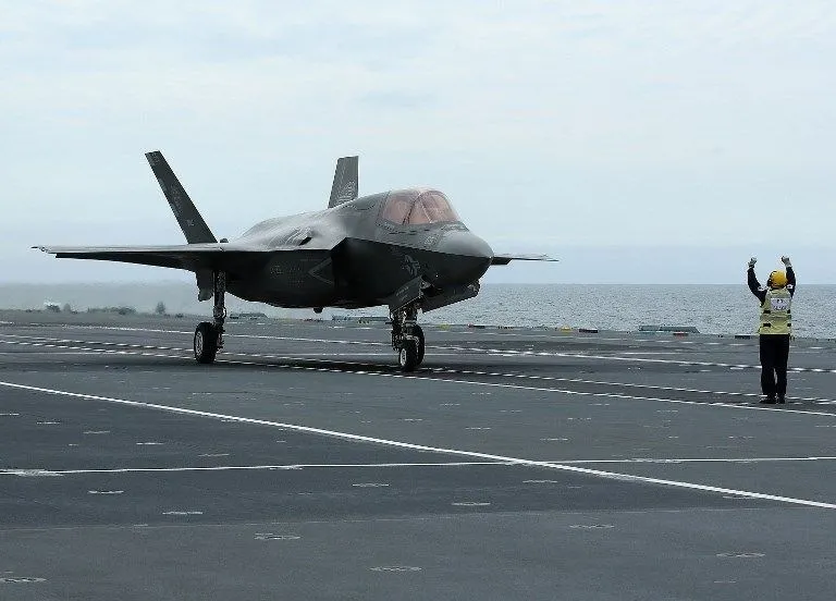 ABD'nin F35 savaş uçağı düştü - 15