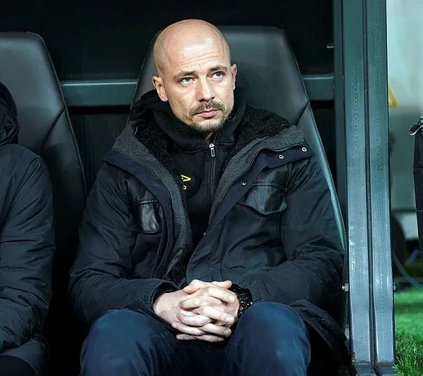 Süper Lig'de flaş ayrılık! Göztepe'de Nestor El Maestro dönemi sona erdi-6