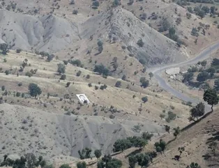 Kandil Dağı'nda teröristlerin inleri böyle görüntülendi