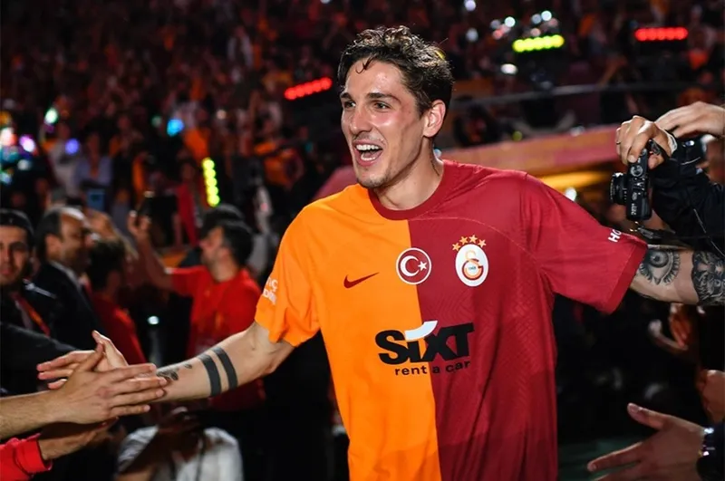 galatasaraydan-35-milyon-euroluk-transfer-operasyonu-iki-yildiz-icin-kesenin-agzi-acildi-1719064320878.jpg Galatasaray'dan 35 milyon euroluk transfer operasyonu! İki yıldız için kesenin ağzı açıldı-8