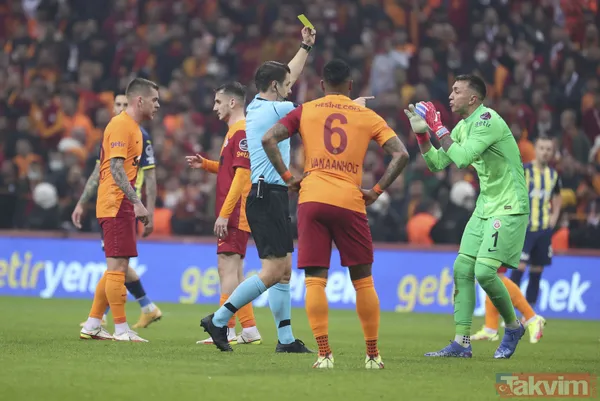 Galatasaray-Fenerbahçe derbisi sonrası sert sözler: Yangın onun yüzünden çıktı! - 12