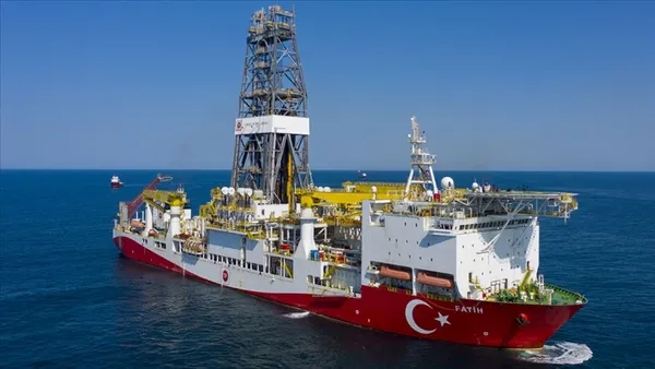 son-dakika-enerji-ve-tabii-kaynaklar-bakani-fatih-donmez-fatih-gemisi-karadenizde-ucuncu-arama-sondajina-basla-1644999818629.jpg