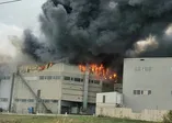 İstanbul'da korkutan yangın! Kilometrelerce öteden görüldü