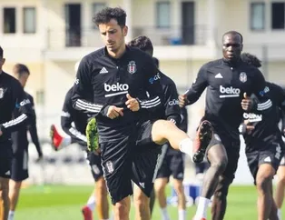 Beşiktaş’ta mesai sürüyor