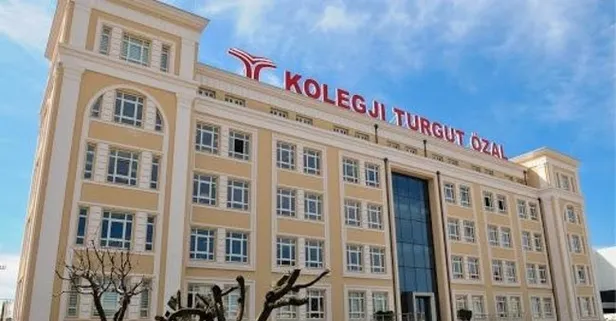 FETÖ'ye bir tokat da Arnavutluk'tan: Okulları kapatıldı