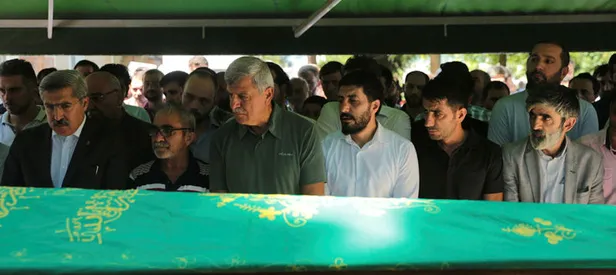 Ersin Çelik kızını son yolculuğuna uğurladı