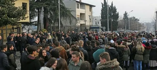 Kararlı duruş Makedonya’ya geri adım attırdı