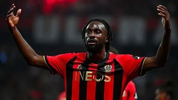 Fenerbahçede Guessand sürprizi