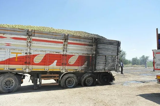 Karaman'da korku dolu anlar! Tırın içinde yatan adam alevlerden son anda kurtuldu-4