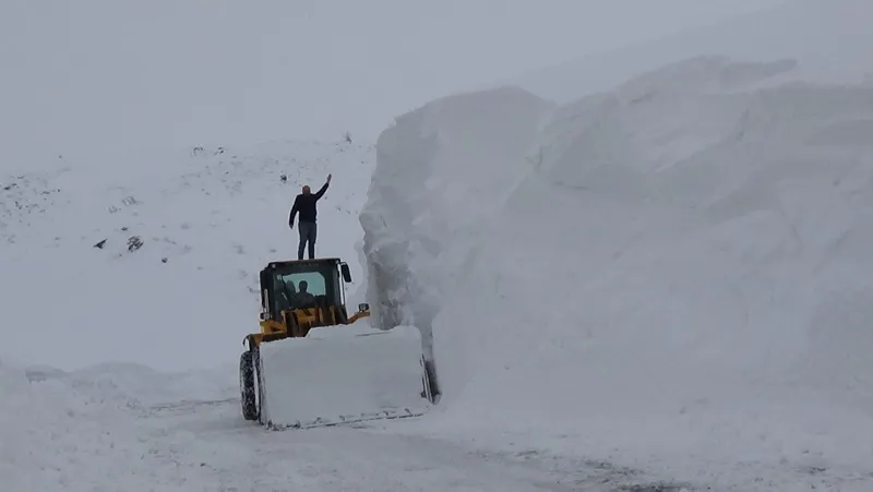 Muş'ta kar kalınlığı 5 metreyi geçti! - 9