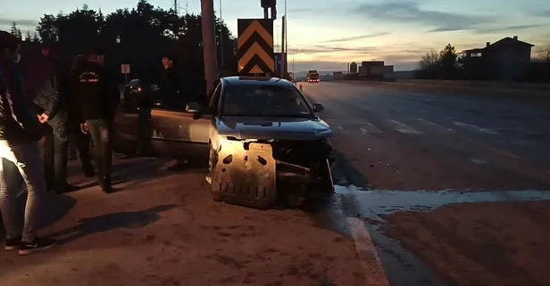 AK Parti Ordu Milletvekili Şenel Yediyıldız ve oğlu Ahmet Yediyıldız trafik kazası geçirdi