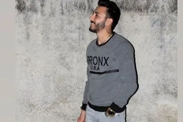 gokhan-ozbolat-kimdir-tiktok-fenomeni-gokhan-ozbolat-canli-yayinda-kadina-siddet-uyguladi-1598346856887.jpg Gökhan Özbolat kimdir? TikTok fenomeni Gökhan Özbolat canlı yayında kadına şiddet uyguladı!-2