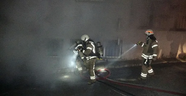 Son dakika: Pendik’te seramik atölyesinde yangın mahalle sakinlerini sokağa döktü