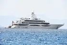 Hintli milyarder işadamı Lakshmi Mittal ultra lüks yatıyla Bodrum’a demir attı