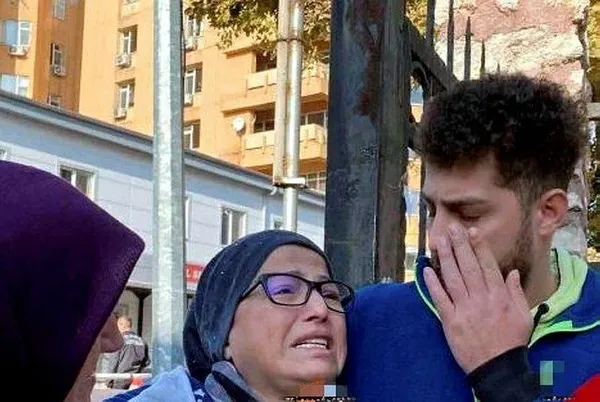 mahkemeden-vicdanlari-yaralayan-aleyna-karari-olum-yok-diye-1668406074367.jpeg Mahkemeden vicdanları yaralayan "Aleyna" kararı! Hukukçulardan itiraz var: Tutuklanabilirdi-6