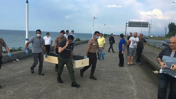 Son dakika: Rize'de sır ölüm: Kayıp olarak aranan kişinin cansız bedeni kayalıklarda bulundu-3