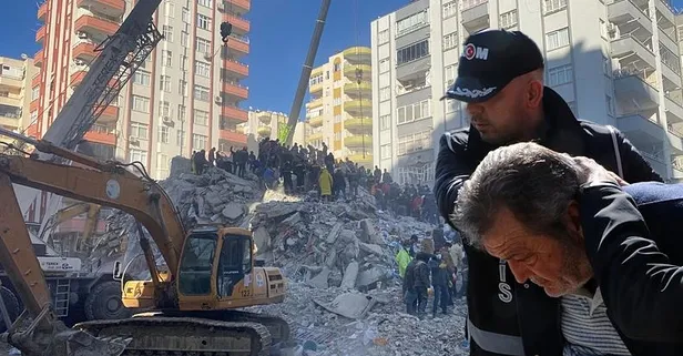 Adana'da 6 şubat depremlerinde yıkılan ve 96 kişinin öldüğü apartmanın kolonlarında eksik demir ihmali!