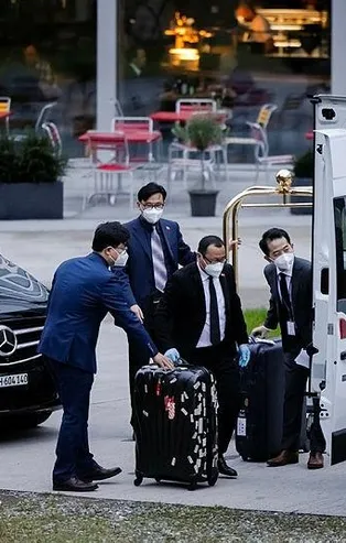 ABD ve Çin Zürih'te görüştü!