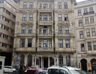 Otelde sır ölüm