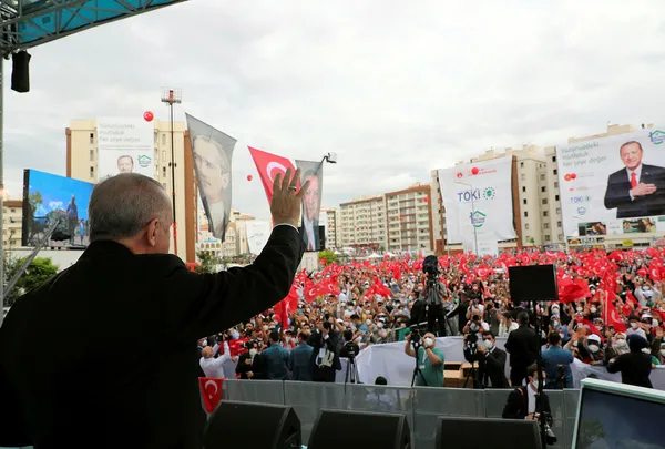 son-dakika-baskan-erdogandan-toki-1000000uncu-konut-anahtar-teslim-toreninde-onemli-aciklamalar-1625675913932.jpg