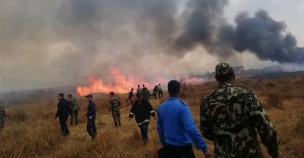 Nepal'de yolcu uçağı düştü