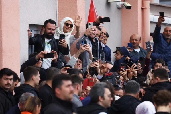 Türkiye sandık başında! Başkan Recep Tayyip Erdoğan oyunu kullandı-5