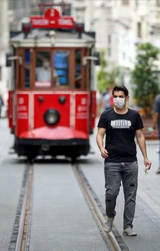 SON DAKİKA: Koronavirüste kritik tarih belli oldu! O aydan sonra hızı kesilecek