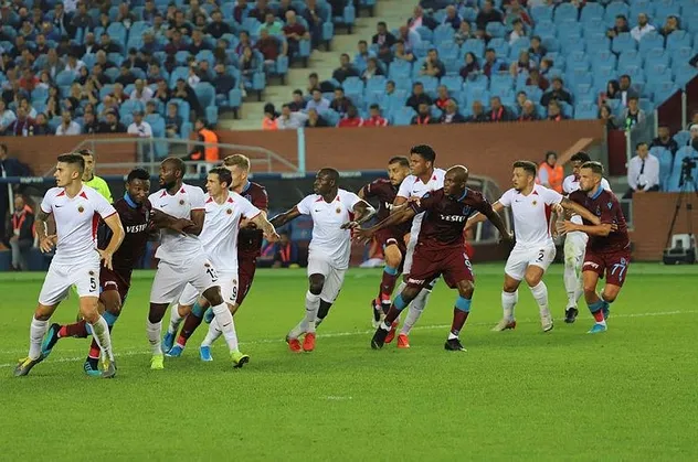 Fırtına'ya 'Gençler'den çelme! (MS: Trabzonspor 2-2 Gençlerbirliği)