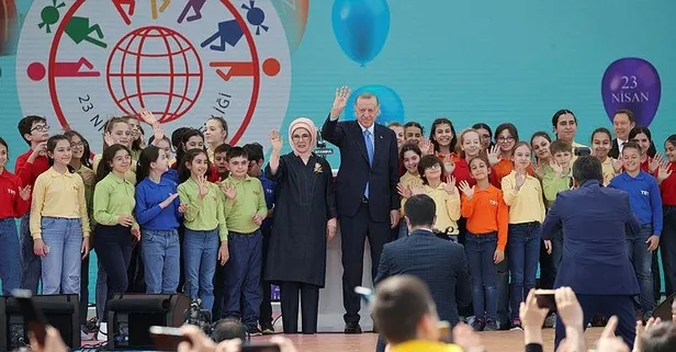 Başkan Erdoğan'dan 23 Nisan mesajı: 2023 hedef ve 2053 vizyonlarımız doğrultusunda gayret göstermeyi sürdürüyoruz