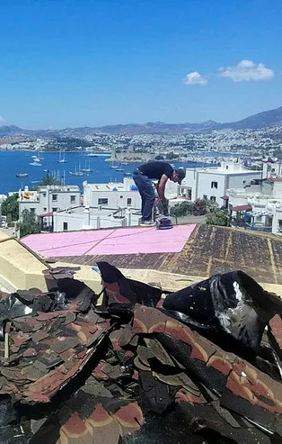 Can Dündar'ın kaçak villasında yıkım başladı