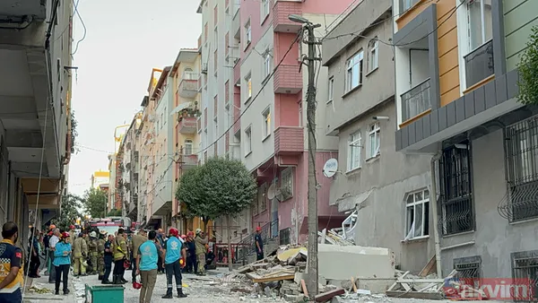 İstanbul alarm veriyor! 25 gün önce Küçükçekmece'de bugün Bahçelievler'de bina çöktü: Acil kentsel dönüşüm şart - 1