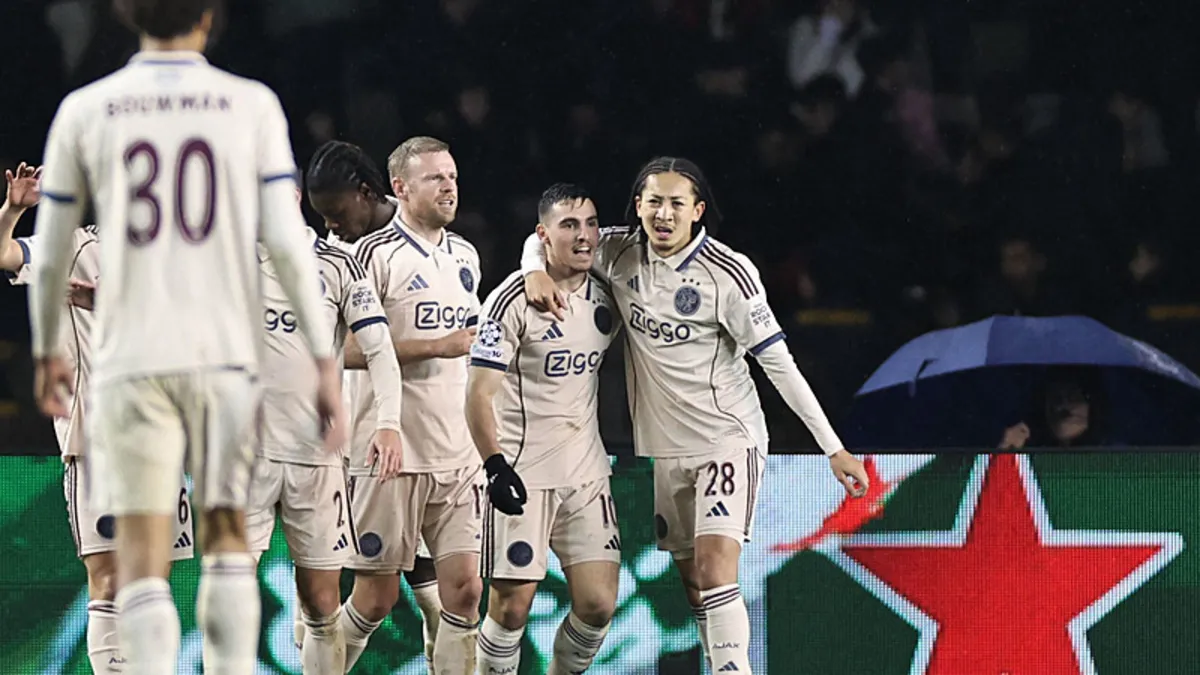 Azerbaycan'da geri dönüş! Karabağ - Ajax: 2-4 | MAÇ SONUCU