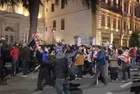 Gürcistan’da seçim kaosu: Protestocular cumhurbaşkanlığı konutuna girmeye çalıştı