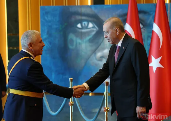 Külliye'de '30 Ağustos' kabulleri! Başkan Erdoğan'dan Türkiye'nin ilk kadın amirali Gökçen Fırat'a: Sen benim hemşehrimdin he? - 26