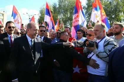 Cumhurbaşkanı Erdoğan’a Sırbistan’da sevgi seli