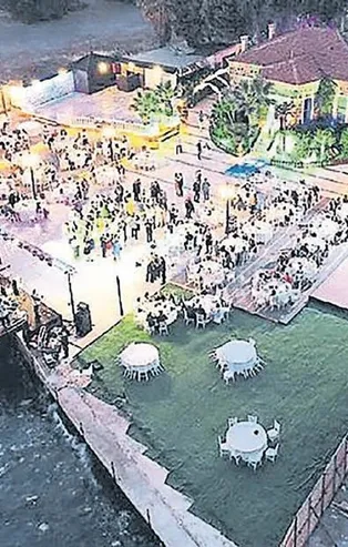 Düğün hayalleri kabusla bitti! Kaçak yapılan organizasyon alanı yıkıldı