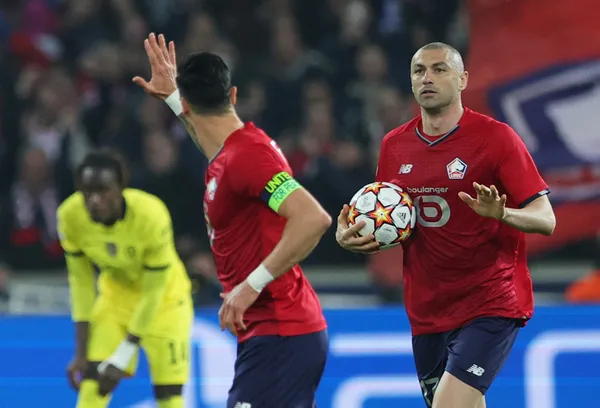 burak-yilmaz-lilleden-ayriliyor-super-lige-donuyor-besiktas-ve-adana-demirspor-ile-gorustu-1647609096376.jpg Burak Yılmaz Lille'den ayrılıyor! Süper Lig'e dönüyor: Beşiktaş ve Adana Demirspor ile görüştü-7