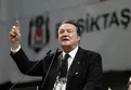 Beşiktaş'ın 35. başkanı Hasan Arat oldu!