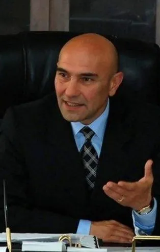 CHP'nin İzmir adayı belli oldu | Tunç Soyer kimdir?