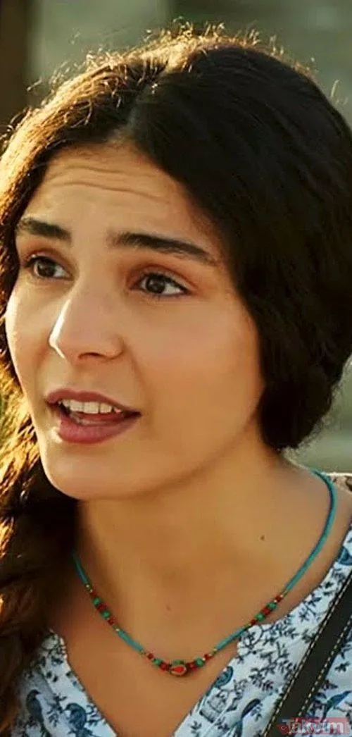 Ebru Şahin Afrika’dan paylaştı sosyal medya yıkıldı! Son halini gören şaştı kaldı sıra dışı tarzı dikkat çekti herkes onu konuştu - 22