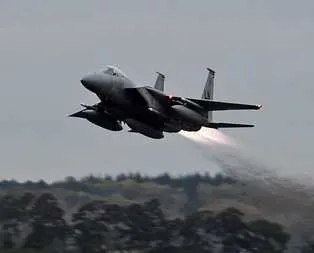 ABD İncirlik’e yeni savaş uçakları gönderdi