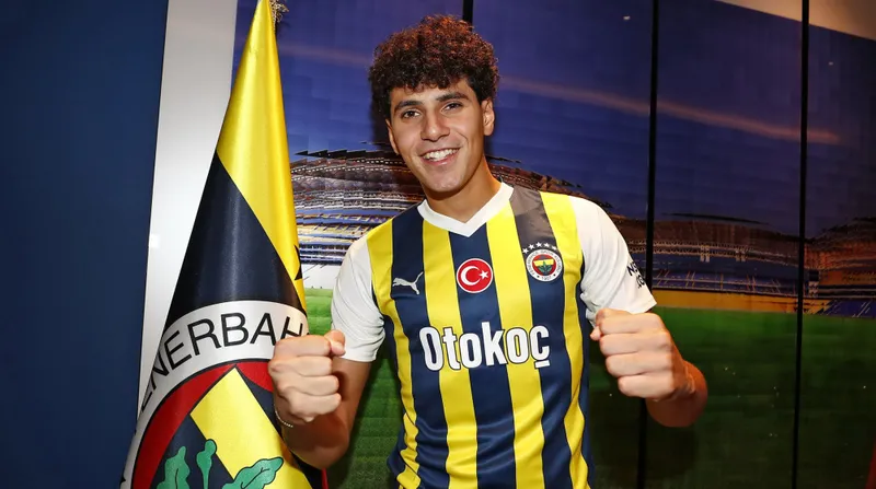 fenerbahcede-ferdi-kadioglunun-ardindan-bir-avrupa-yolcusu-daha-yeni-takimi-belli-oldu-1724443827326.jpg Omar Fayed